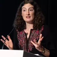 Megan Williams over papierhandel in de Gouden Eeuw