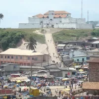 Fort Coenraadsburg in Elmina waar de militairen gelegerd waren.