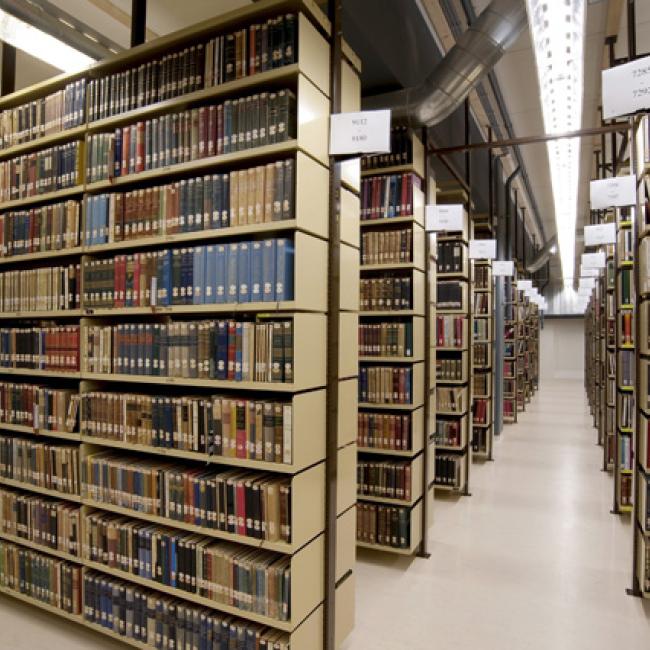 Het magazijn van de Koninklijke Bibliotheek